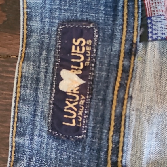 UPCYCLED Blue Black Patchwork Distressed Denim Skirt Wmns 13/14 Waist 32 Boho - Picture 4 of 16